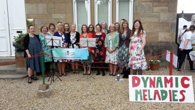 Dynamic Meladies at strawberry tea